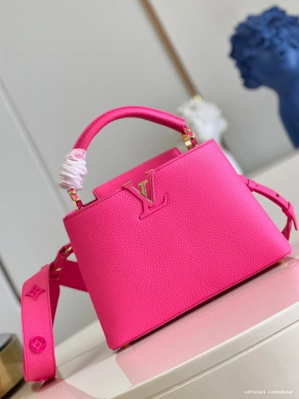 Official oldcobbler VUITTON LOUIS BB CAPUCINES 0727